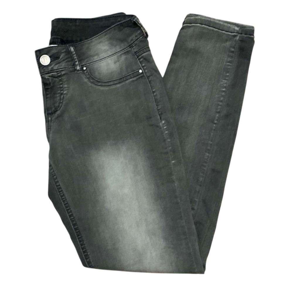 Maurices Distressed Jeggings Size Medium Regular Dark Wash